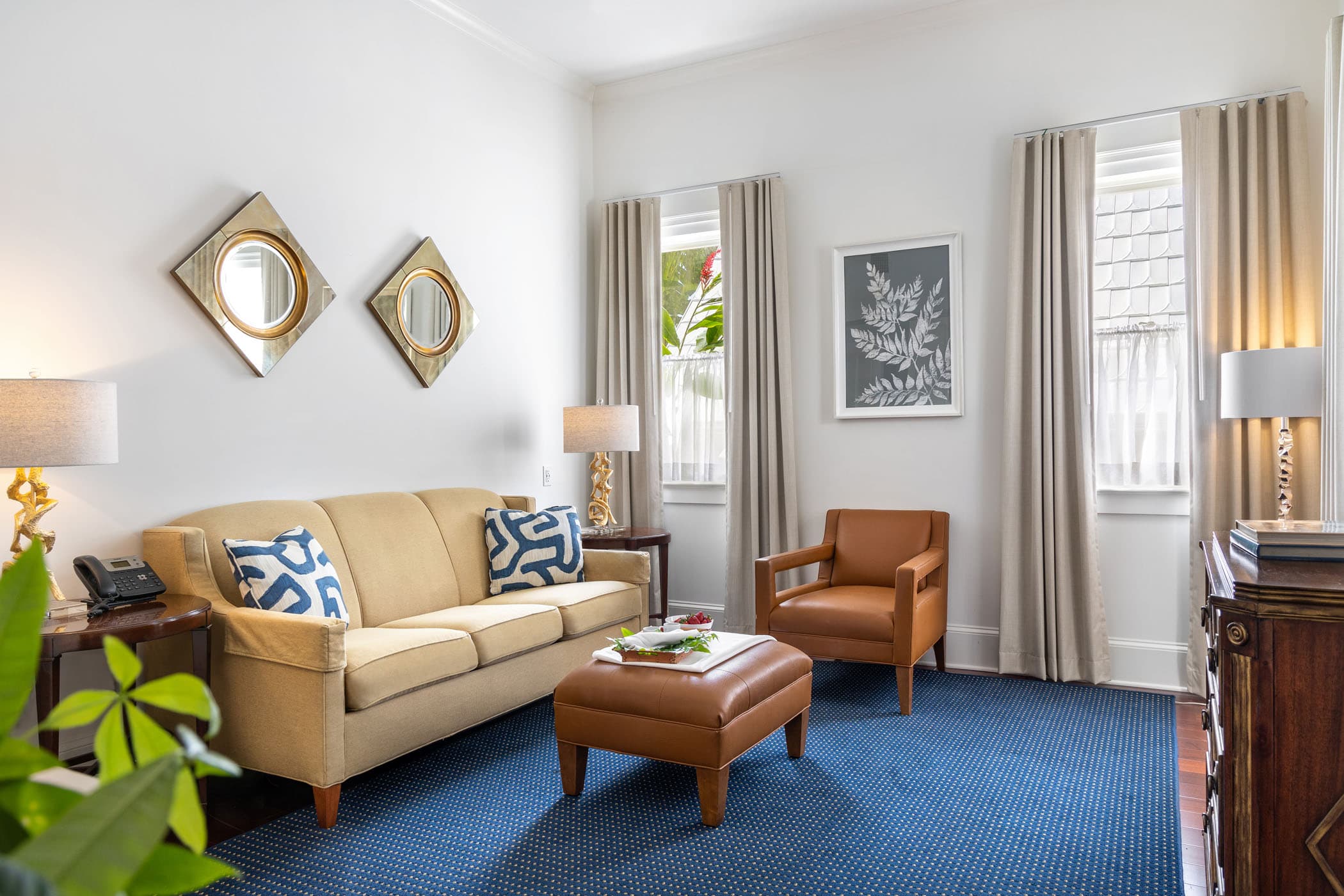Marquesa 31 Living Room HR